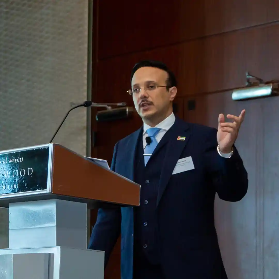 Dr. Hassan Mohsen Elhais: Leading Legal Consultant in the UAE